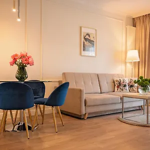 Apartament Mennica - Grzybowska 43a, Warszawa